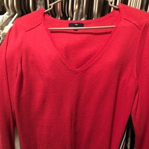 gap sweater